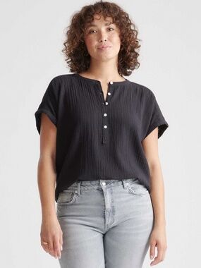 Quince gauze roll sleeve shirt